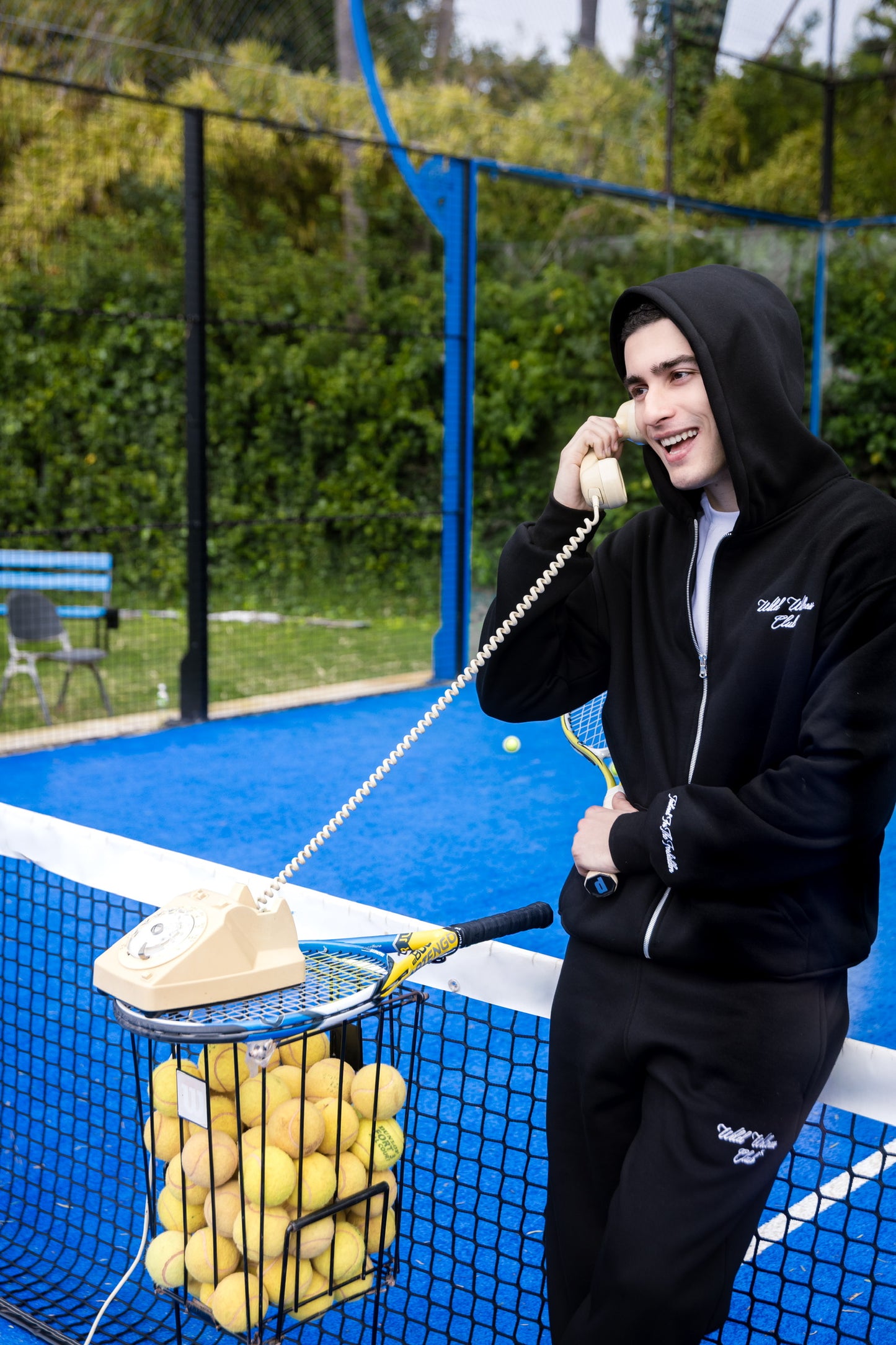 WILD ZIP-UP HOODIE - BLACK