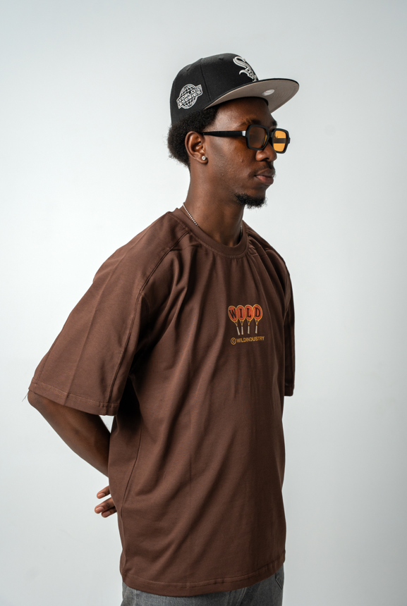 TENNIS CLUB TEE BROWN