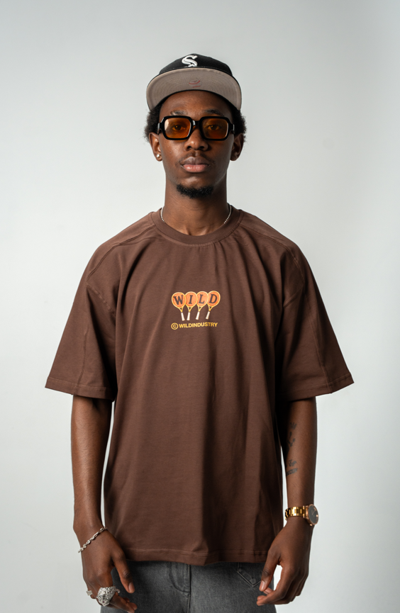 TENNIS CLUB TEE BROWN