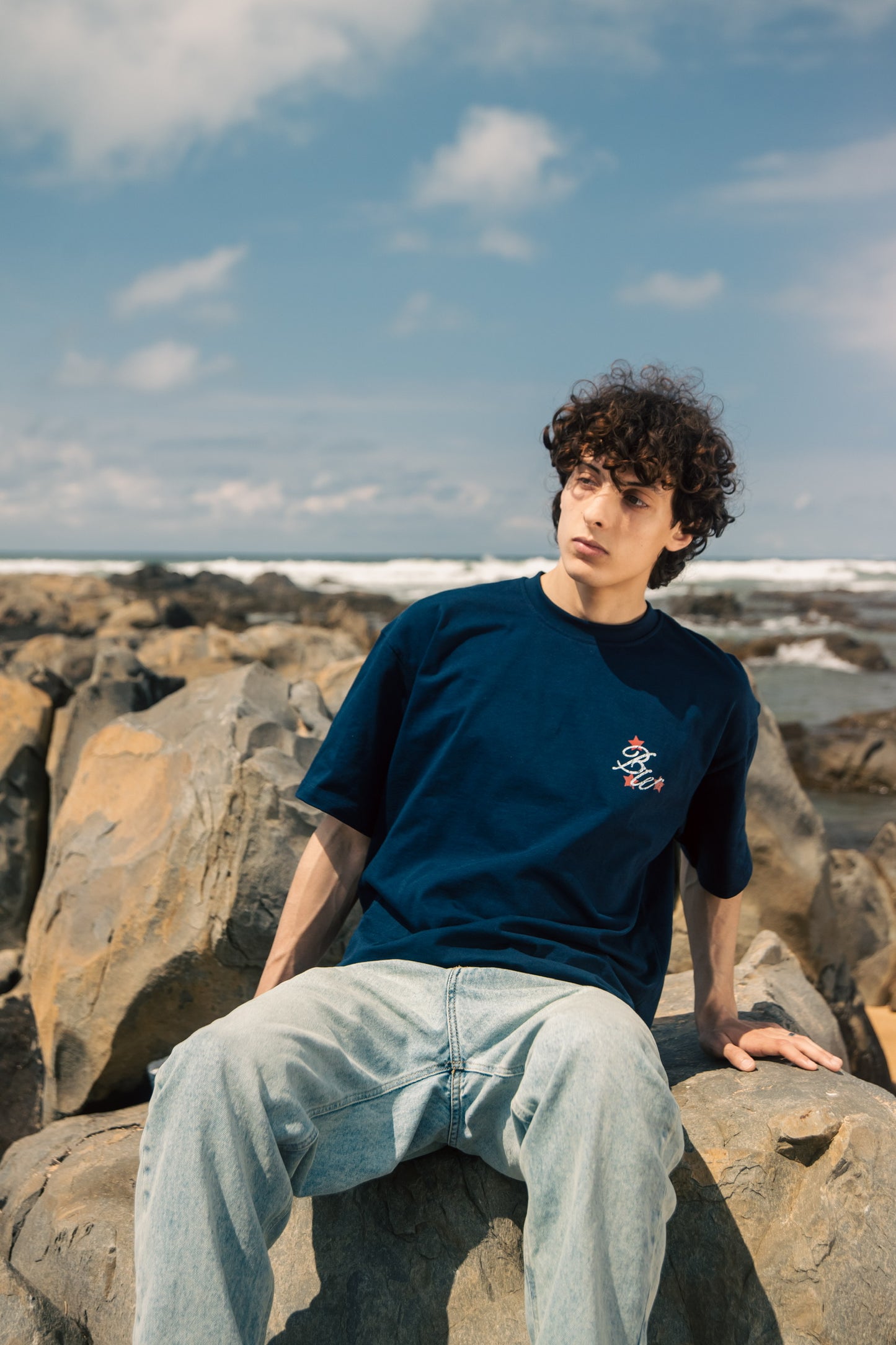 BUILT IN SILENCE - NAVY BLUE